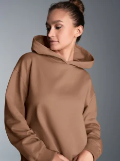 Hoodie mit großem Rückenprint Haselnuss