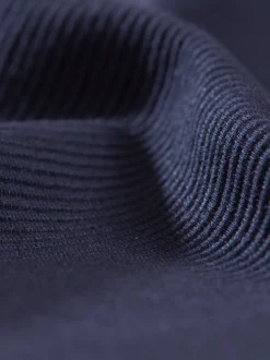 Kurze Hose mit aufgesetzten Seitentaschen Navy