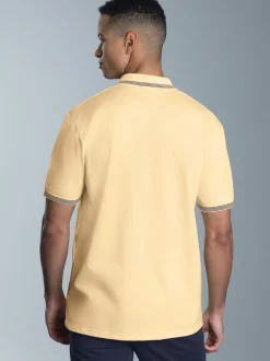 Poloshirt mit kontrastfarbigen Akzenten Vanille