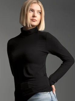 Rollkragenshirt aus Viskose Schwarz
