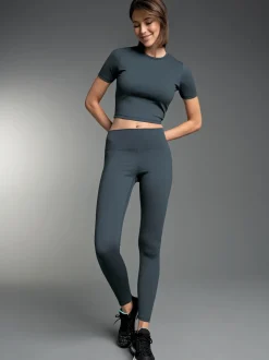 Sport Set aus Cropped T-Shirt und Leggings Anthrazit