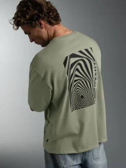 T Shirt mit abstraktem Print Salbei