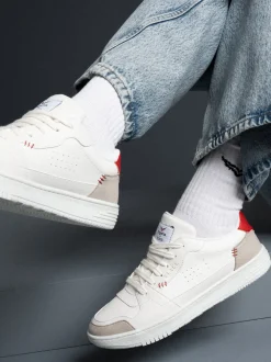 trigema x VLACE vegan Sneaker Weiss